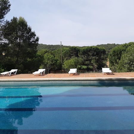 Puig Gros Hotel Montras Luaran gambar